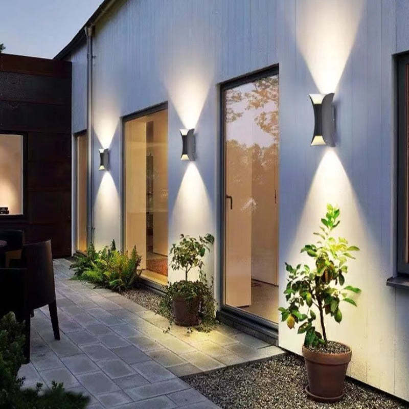 Curved LED Wall Light — IP65 Waterproof Outdoor 8