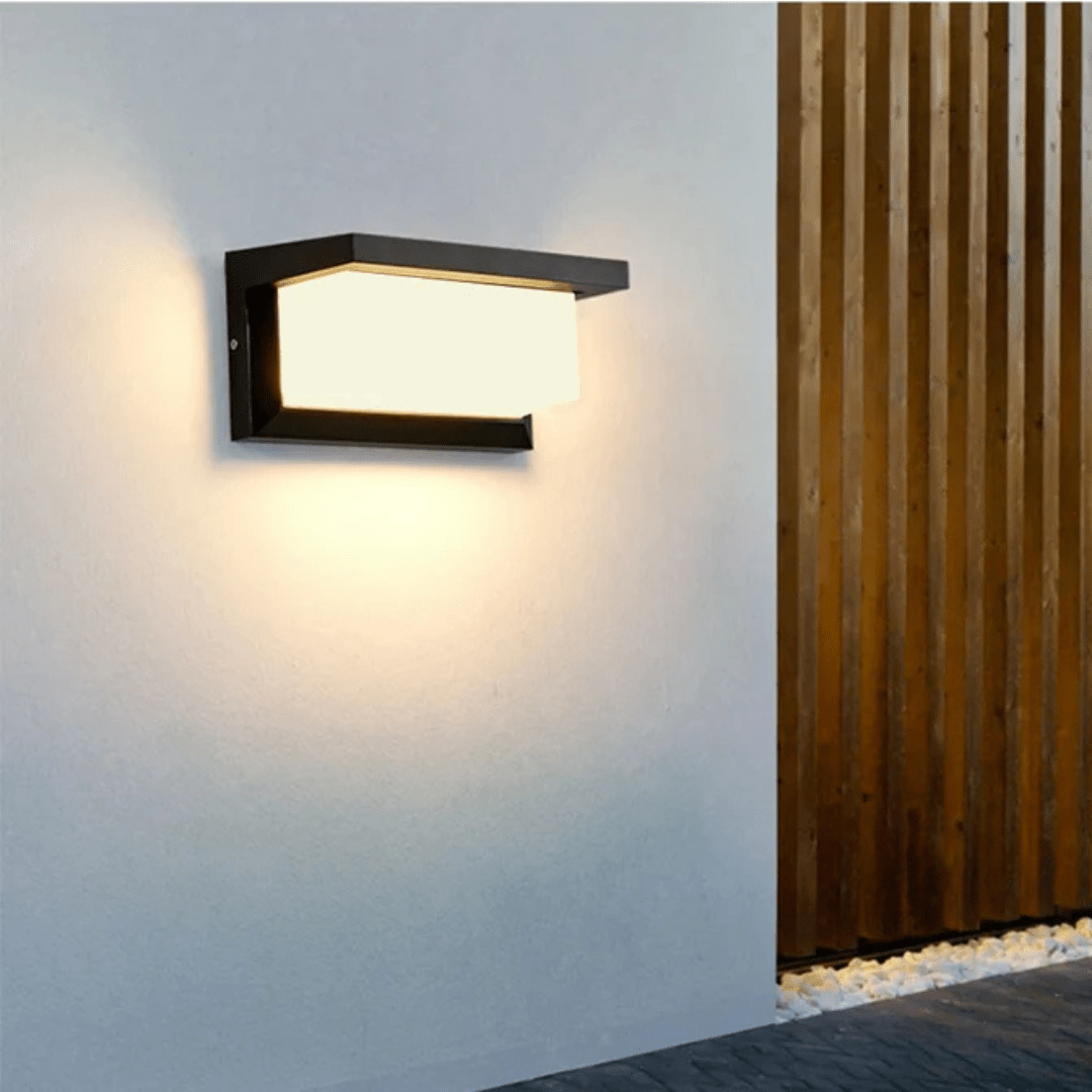 Outdoor LED Wall Lamp With Motion Sensor — Waterproof 7